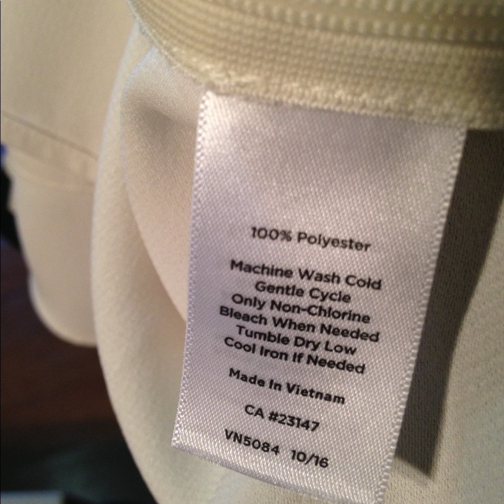 Talbots blouse - Picture 7 of 7